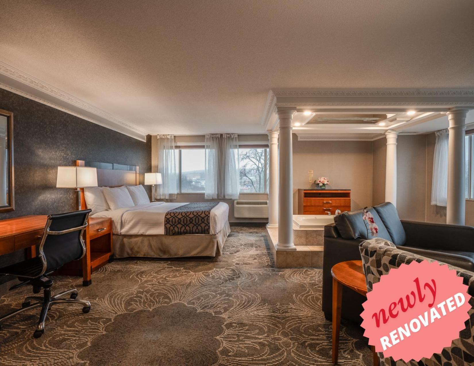 Monte Carlo Inn Barrie - Newly Renovated Екстер'єр фото